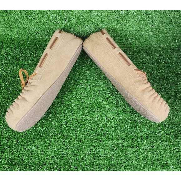 Minnetonka Kid's Light Brown Upper Leather Slipper Shoes Slip On Comfy Size 2 - Picture 2 of 6